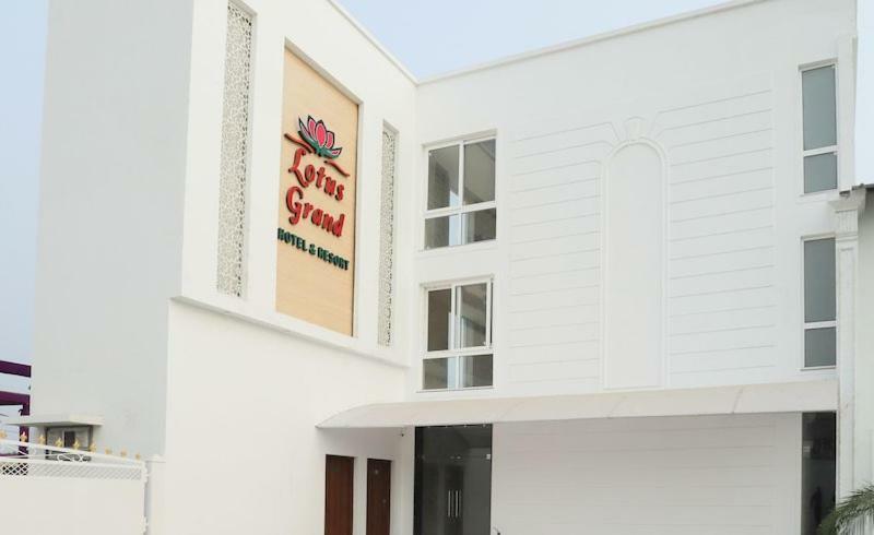 Hotel Lotus Grand Mathura Exterior photo